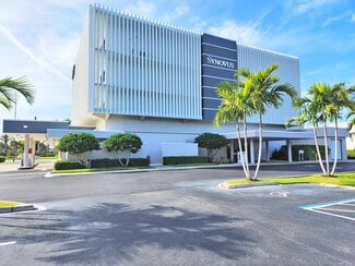 Naples, FL Office/Medical - 2400 Tamiami Trl N