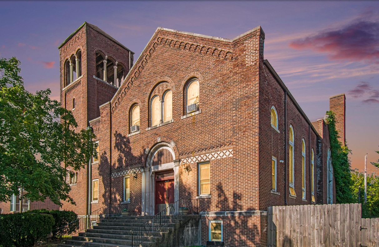 1101 Blaine Ave, South Bend, IN for Sale