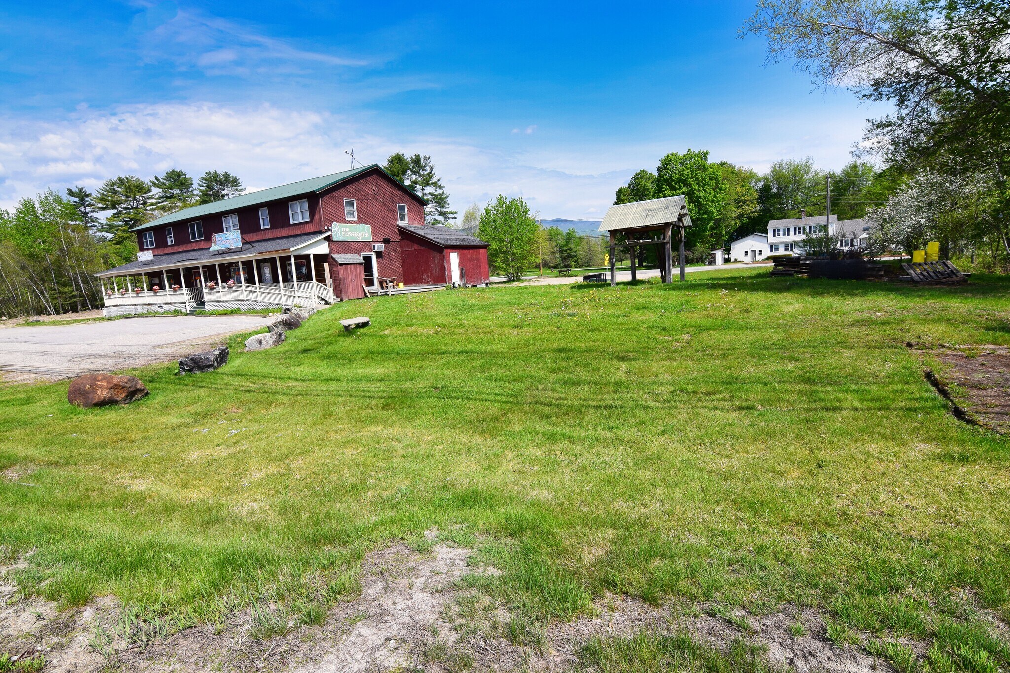 584 Tenney Mountain Hwy, Plymouth, NH for Sale