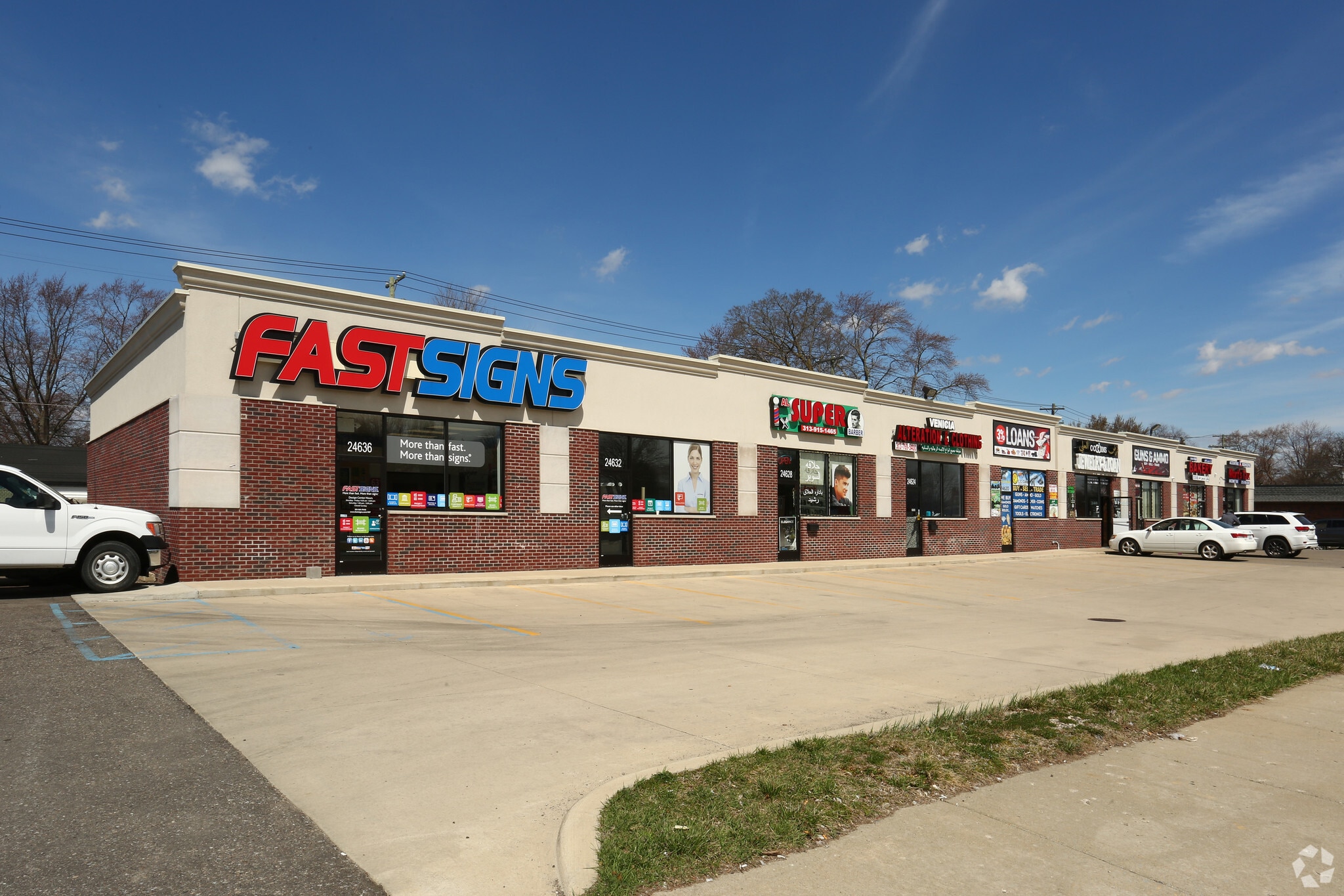 24602-24636 W Warren St, Dearborn Heights, MI for Rent