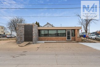 Cedar Rapids, IA undefined - 115 30th Street Dr SE