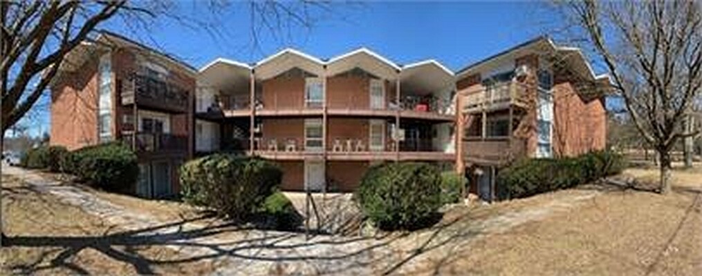 , Syracuse, NY for Sale