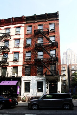 New York, NY undefined - 351 W 47th St