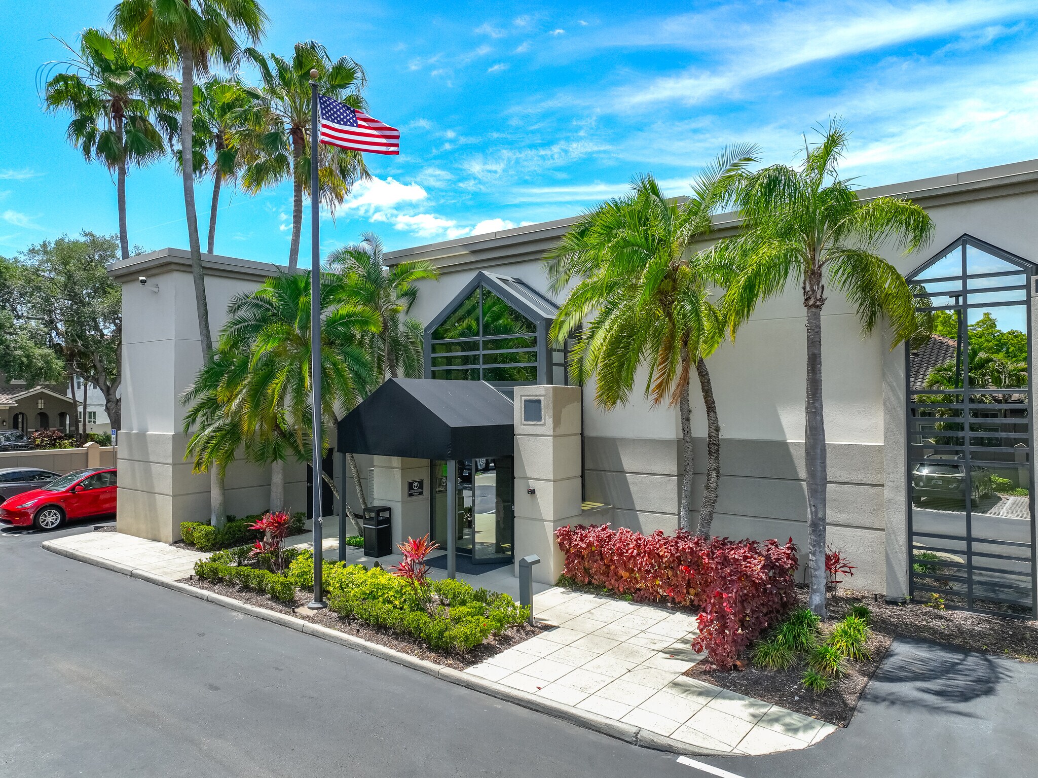 3709 W Jetton Ave, Tampa, FL for Sale