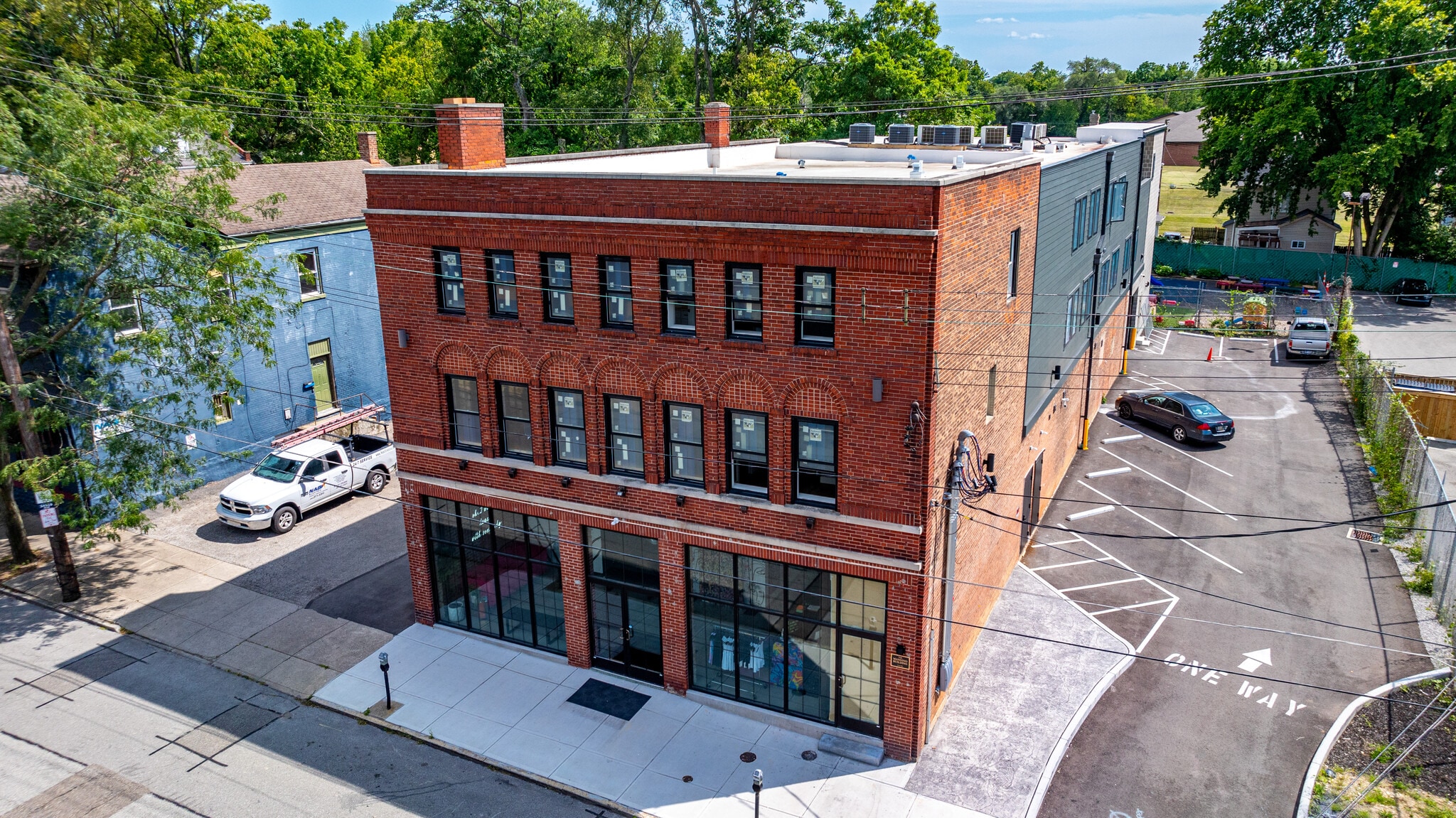 6011 Madison Rd, Cincinnati, OH for Sale