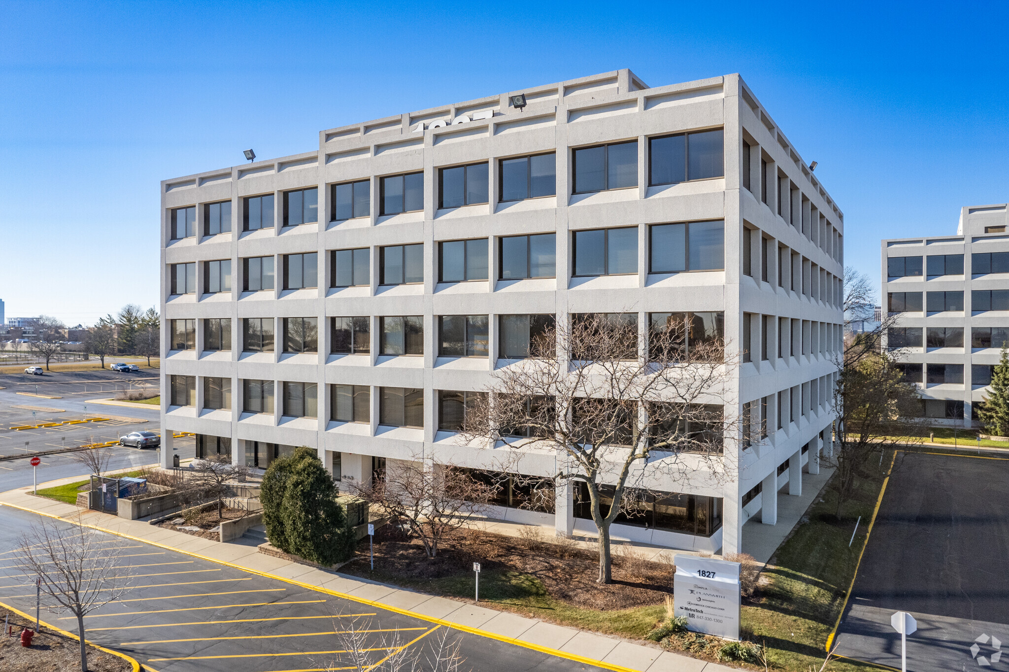 1827 Walden Office Sq, Schaumburg, IL for Rent