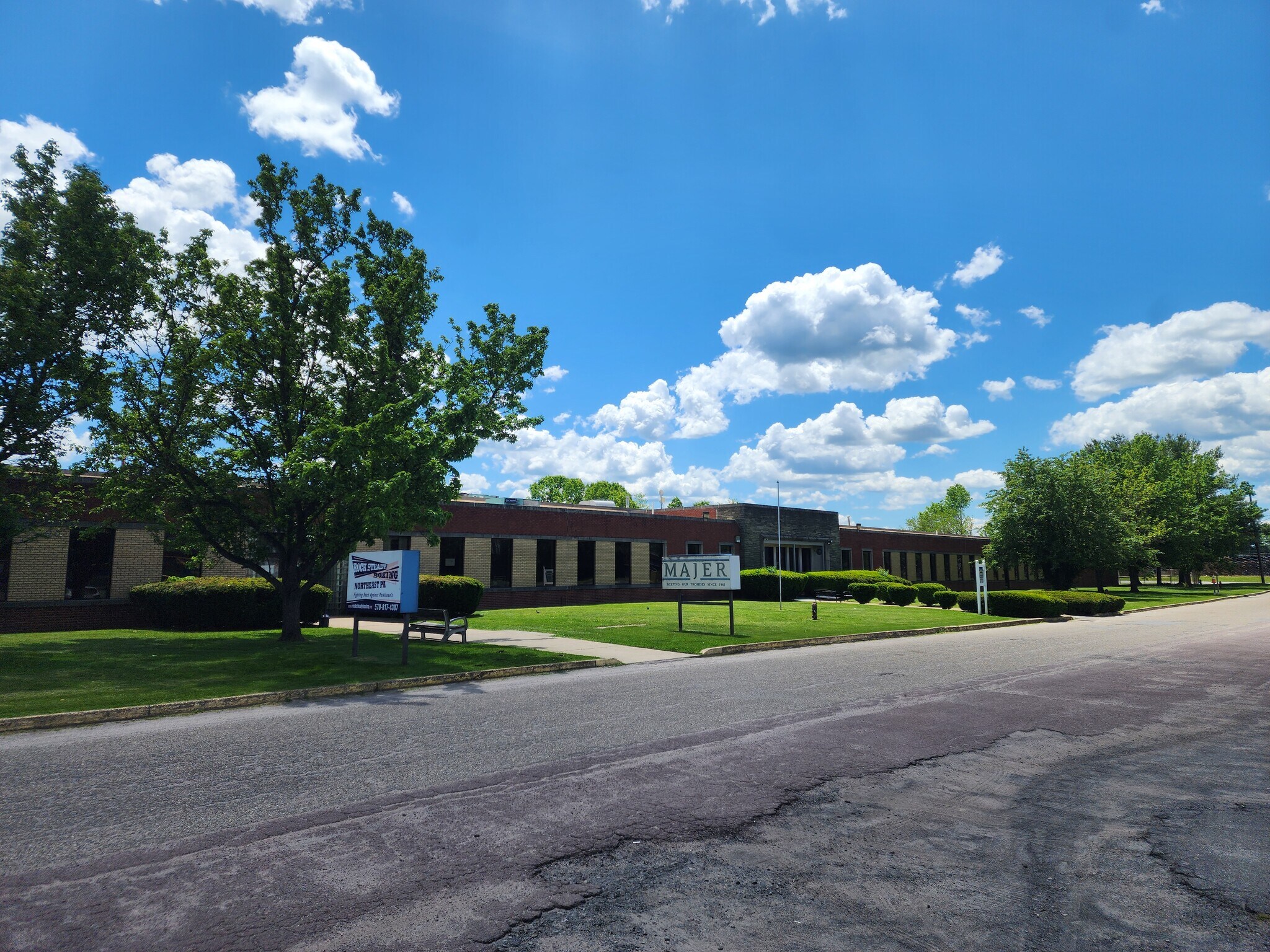 1 Maxson Dr, Old Forge, PA for Rent