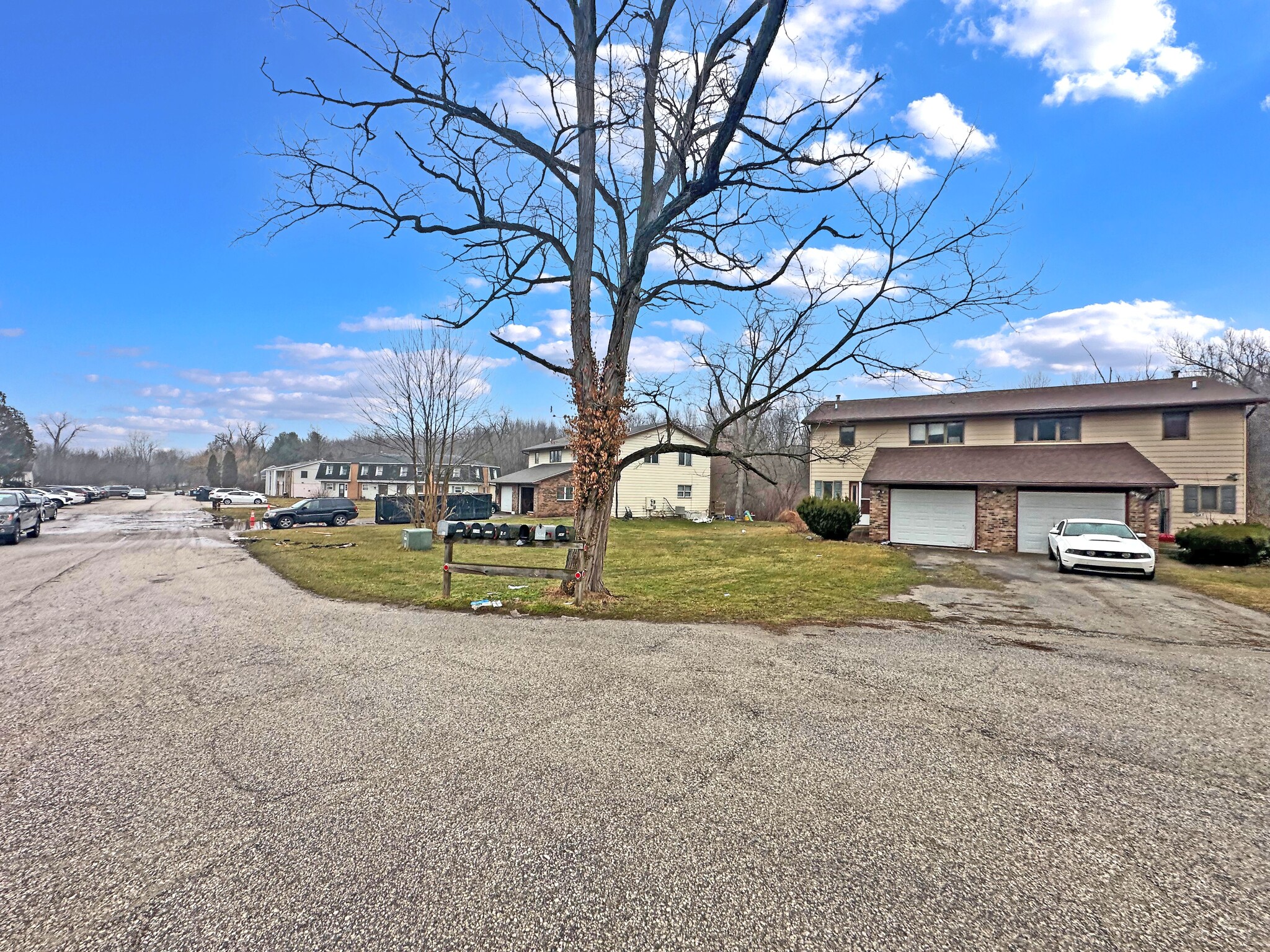 5056 N Pawnee Trl, La Porte, IN for Sale