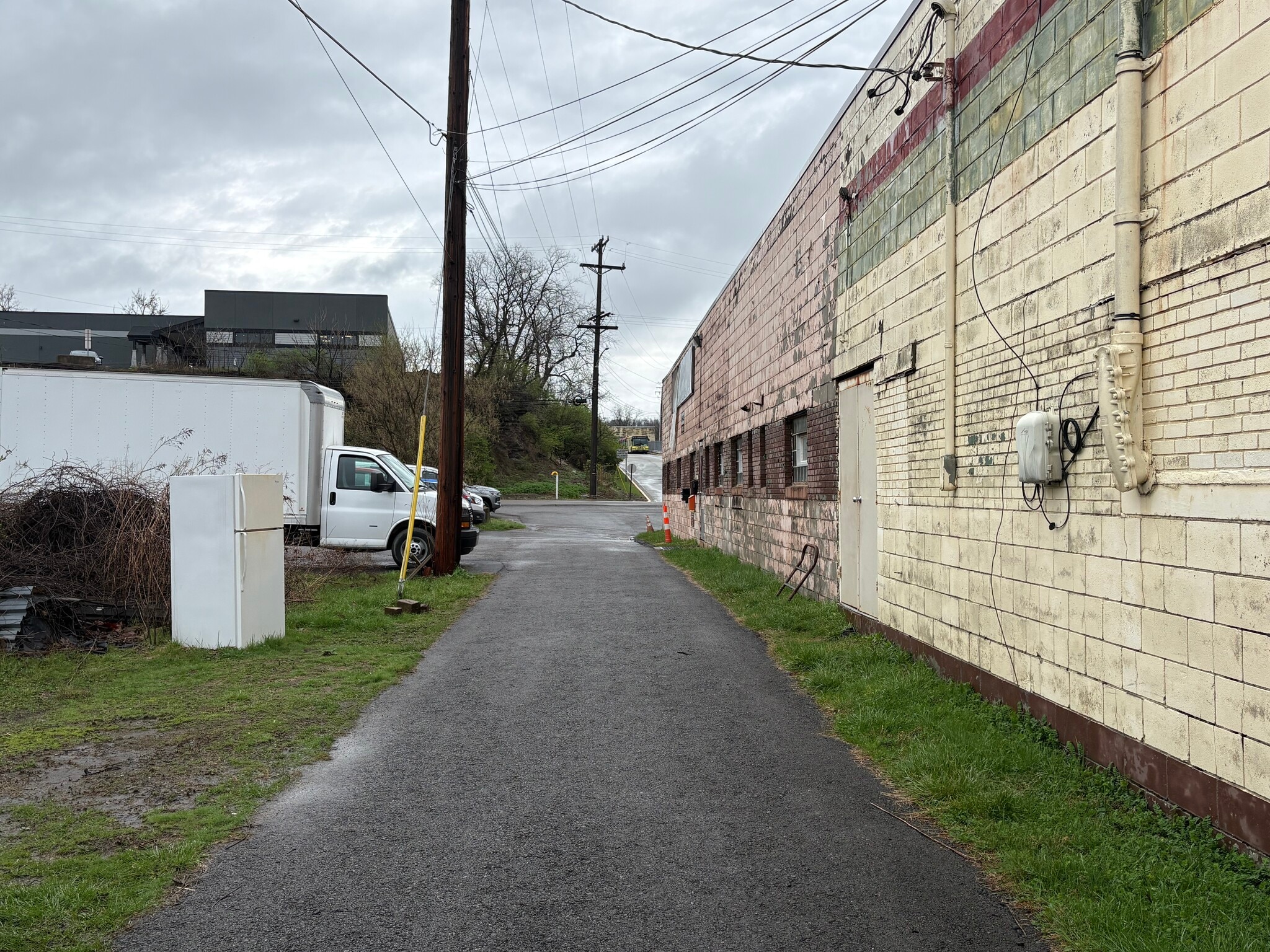 550 Mayer St, Bridgeville, PA for Sale