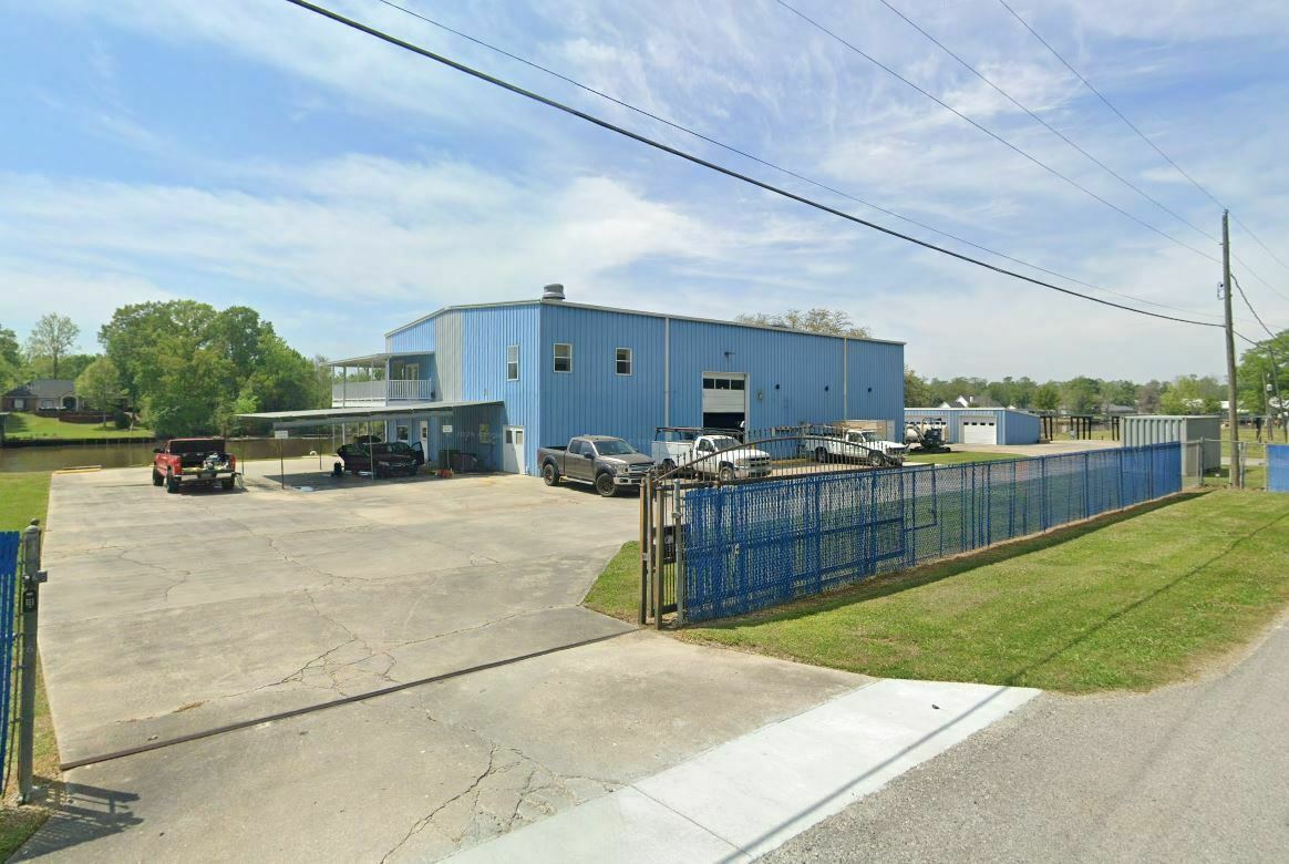 13811 Diversion Canal Rd, Saint Amant, LA for Sale