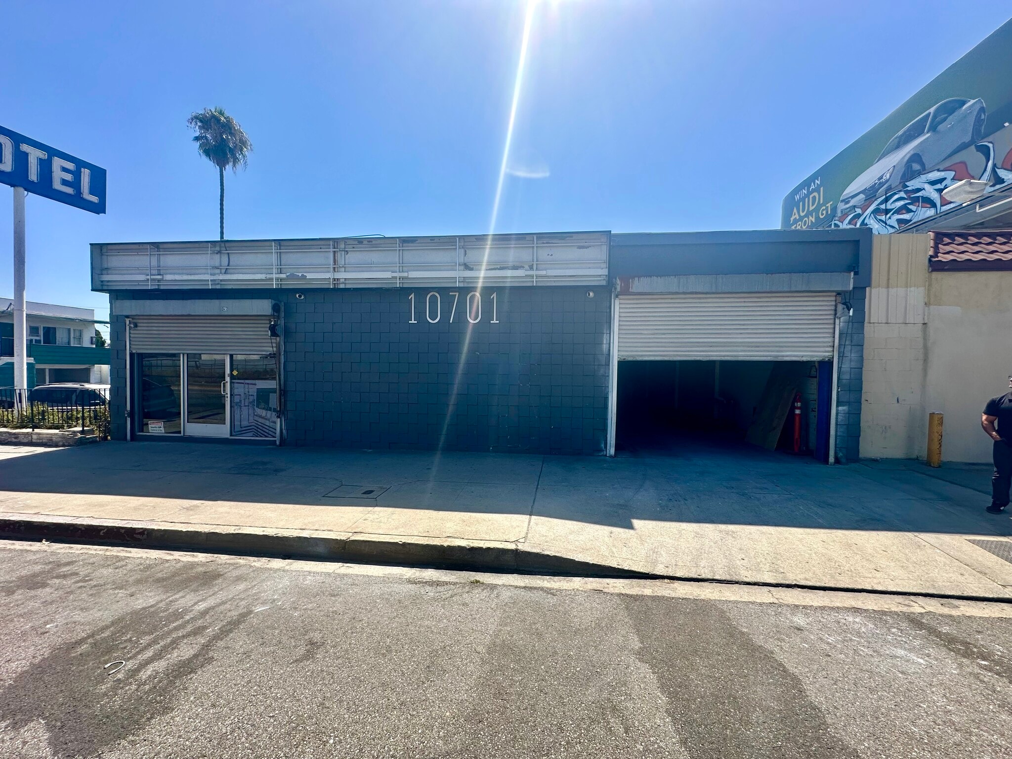 10701 San Fernando Rd, Pacoima, CA for Rent