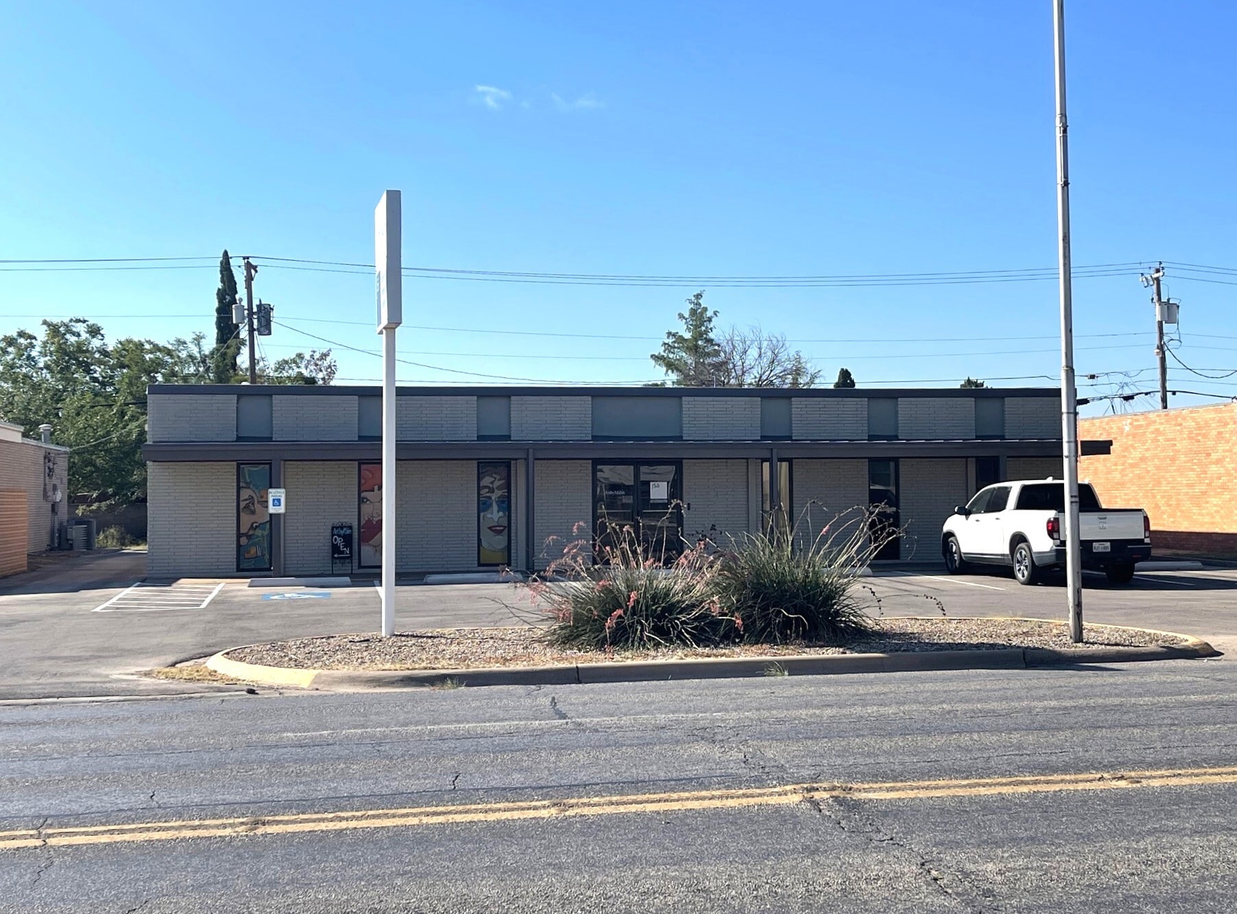 2003 W Wall St, Midland, TX for Sale