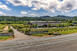 Healdsburg, CA Specialty - 1280-1290 Dry Creek Rd