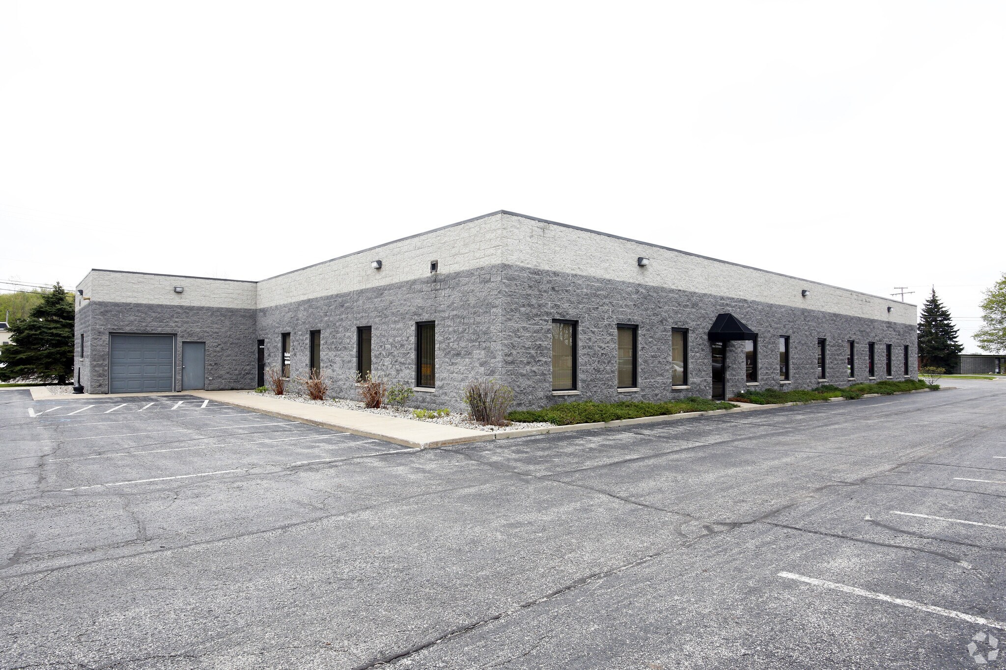 245 W Johnson Rd, La Porte, IN for Rent