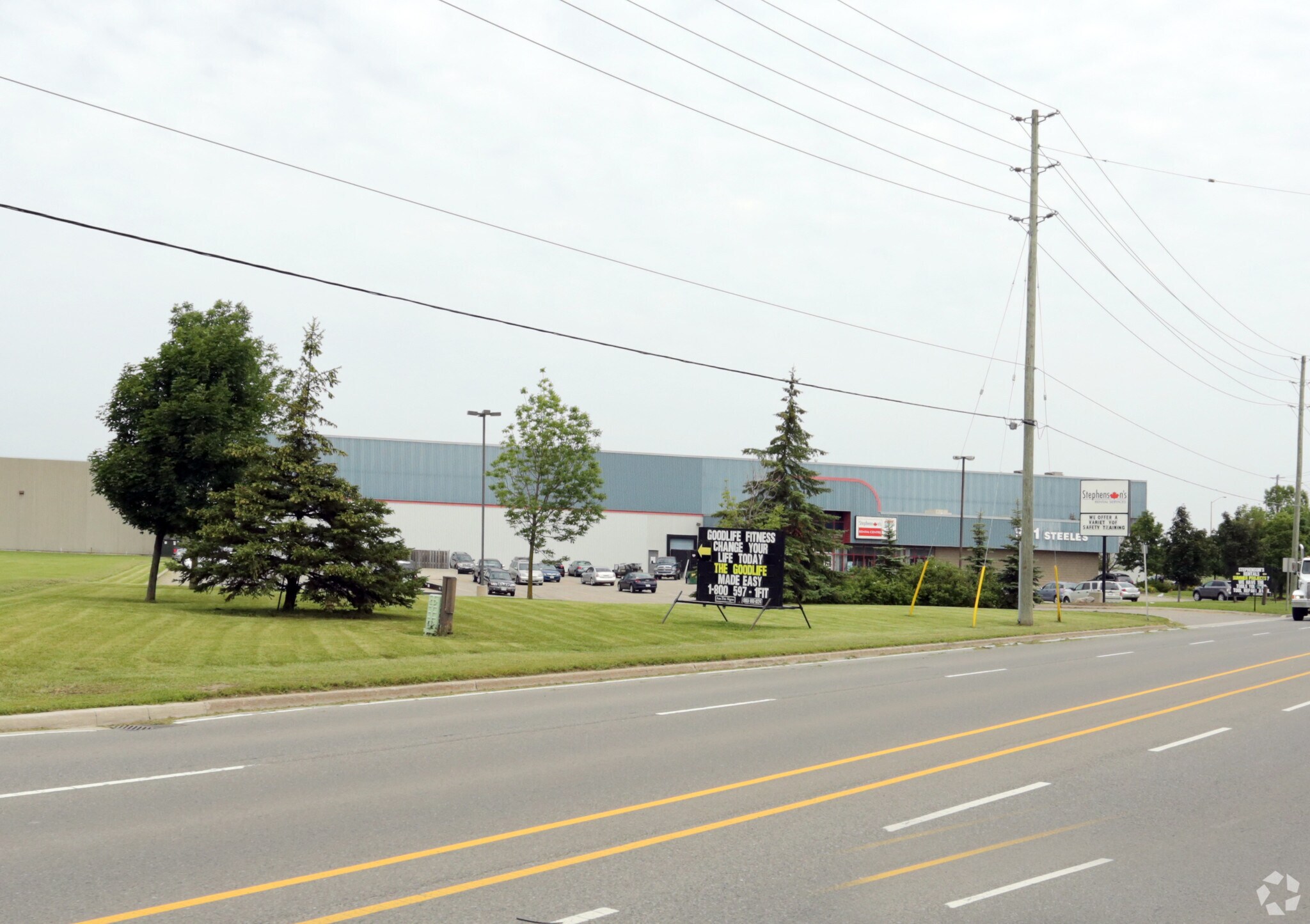 901 Steeles Ave E, Milton, ON for Rent