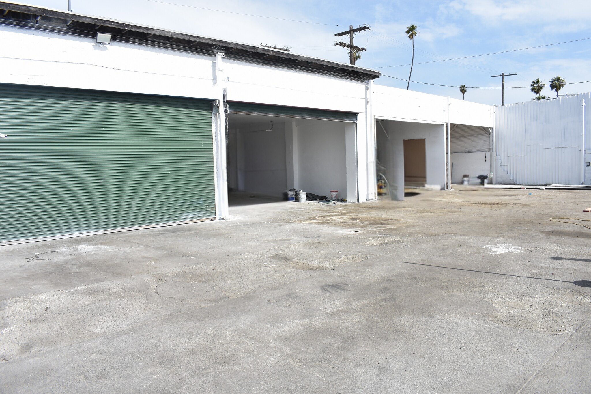 6400 S Broadway, Los Angeles, CA for Rent
