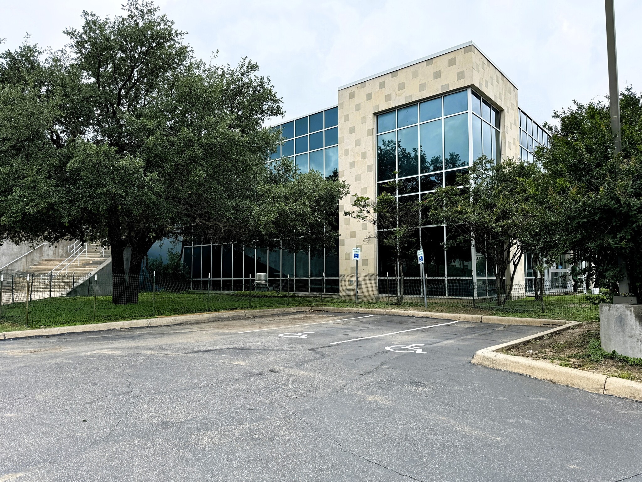 5107 Medical Dr, San Antonio, TX for Rent