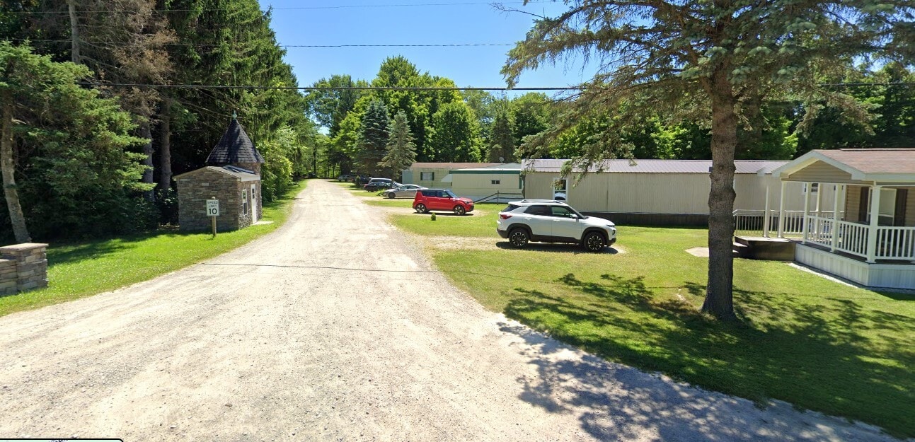 11390 Cross Station Rd, Girard, PA for Sale