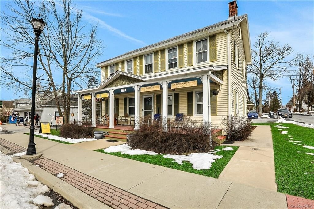 120 Main St Gardiner, NY 12525 Retail Property for Sale on