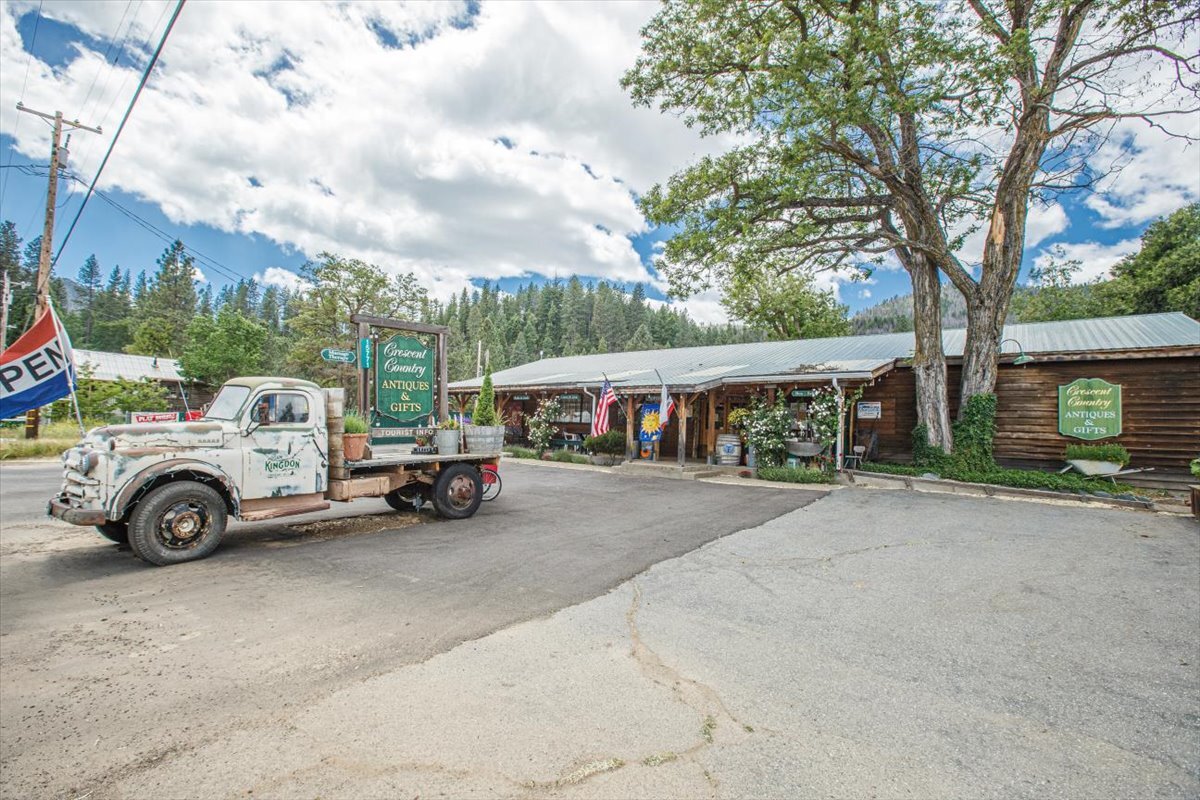 15771 Main St, Crescent Mills, CA for Sale