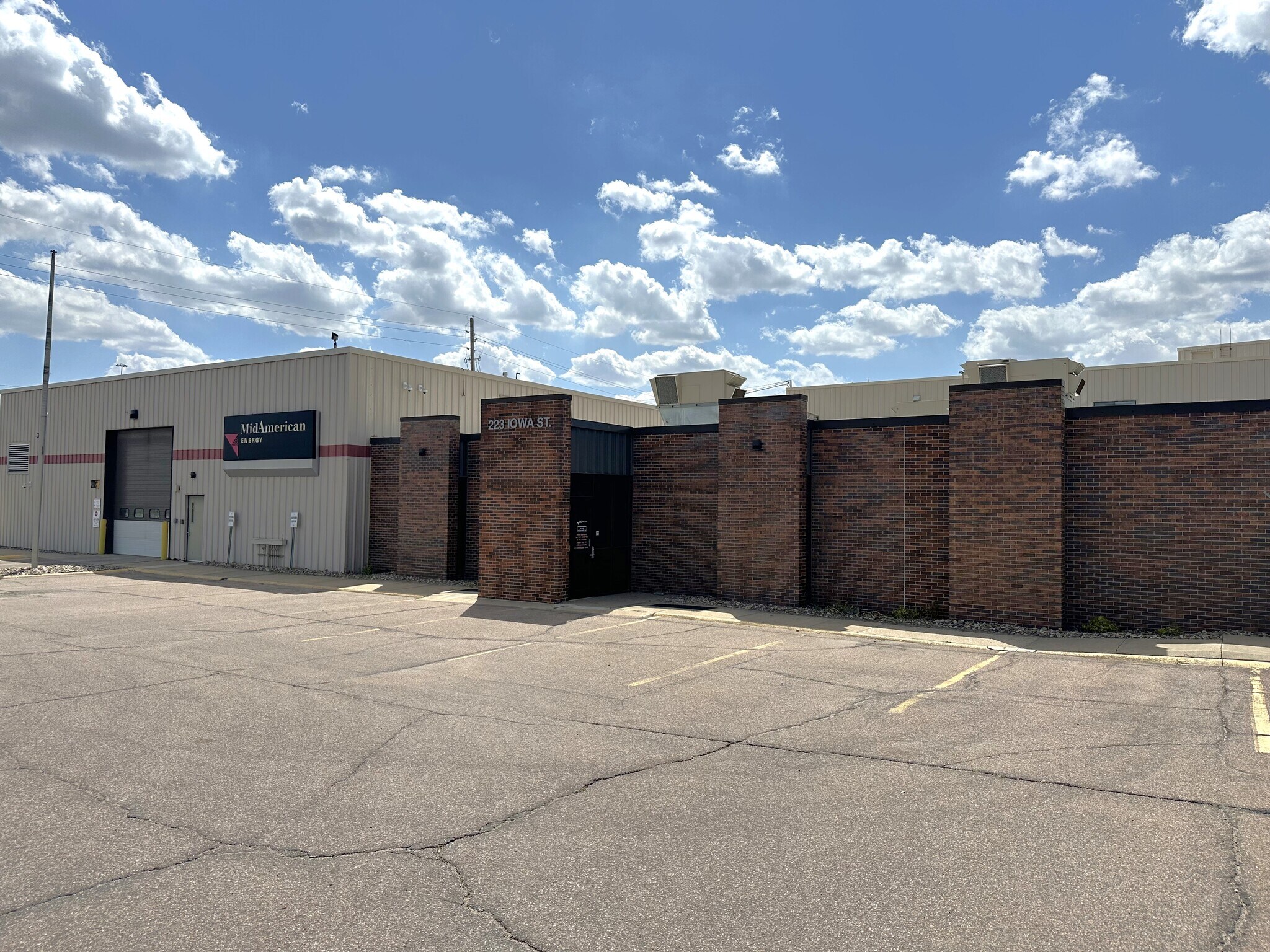 223 Iowa St, Sioux City, IA for Sale