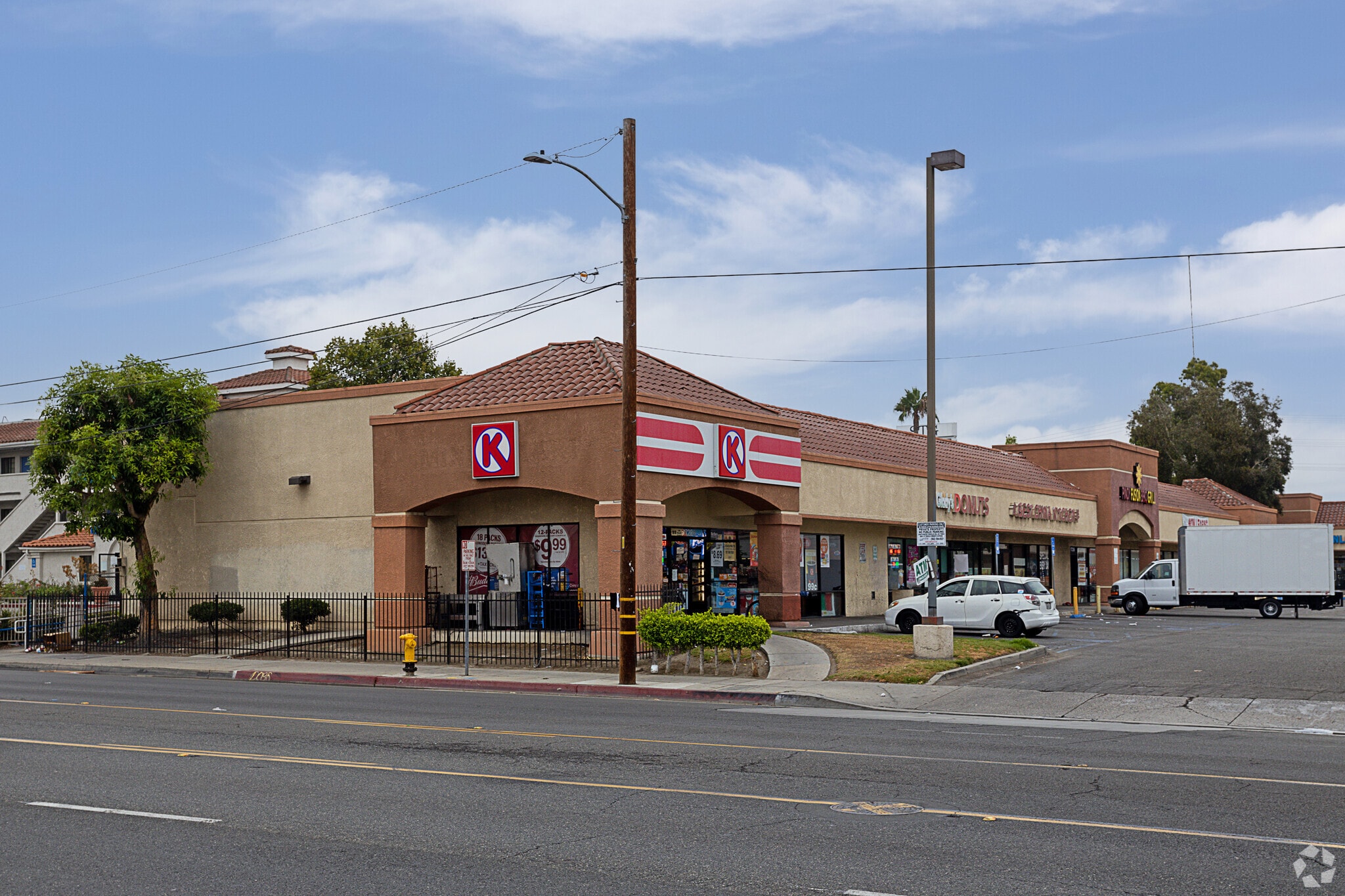 8523-8533 Artesia Blvd, Bellflower, CA for Rent