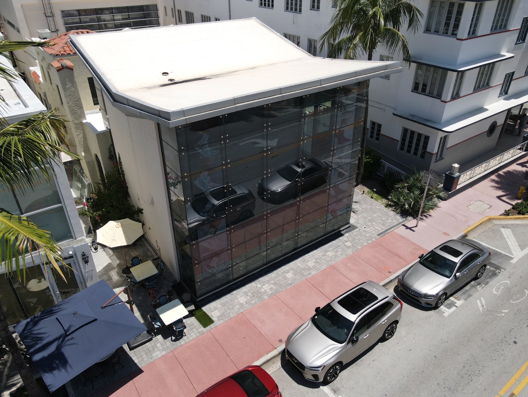 909 Collins Ave, Miami Beach, FL for Sale