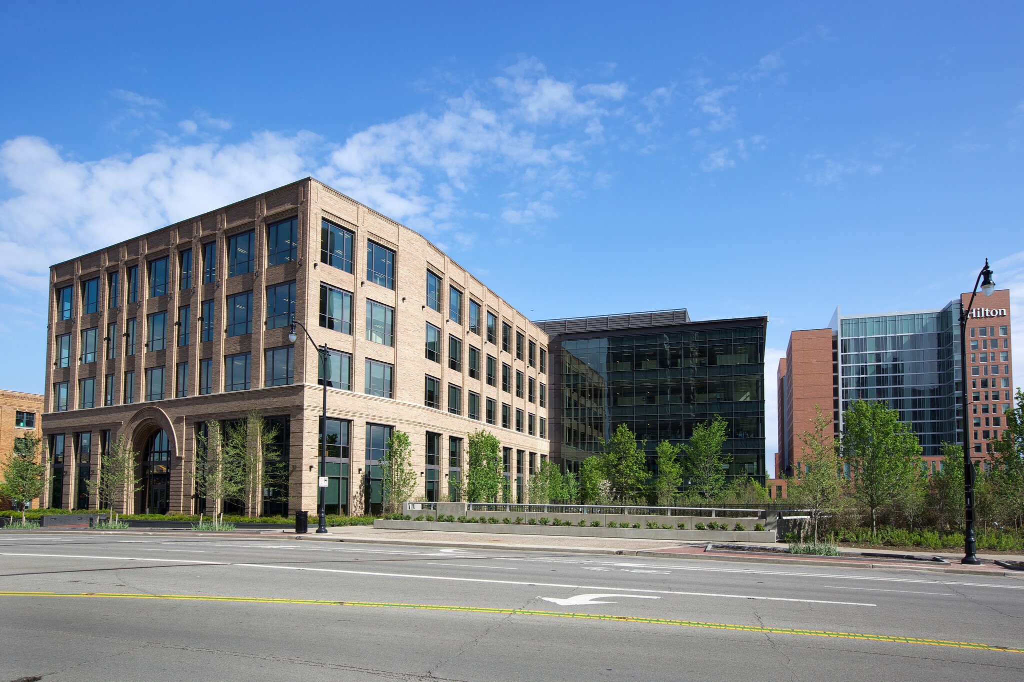 10 W Nationwide Blvd, Columbus, OH for Rent