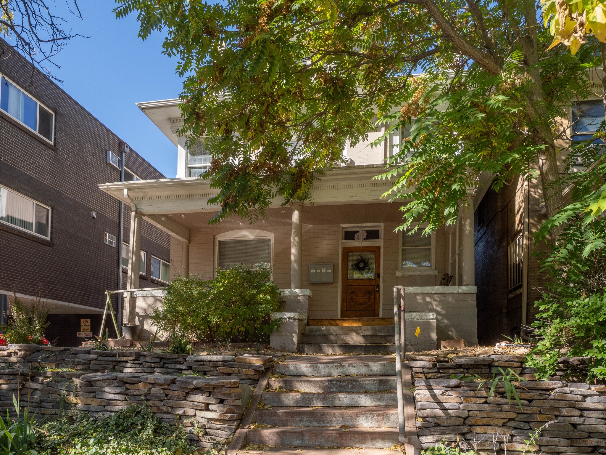 1225 N Clarkson St, Denver, CO for Sale