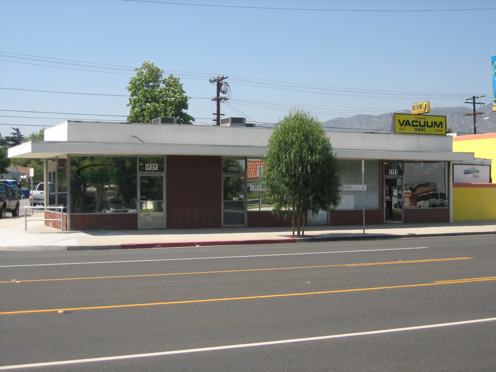 1721-1727 W Burbank Blvd, Burbank, CA for Rent