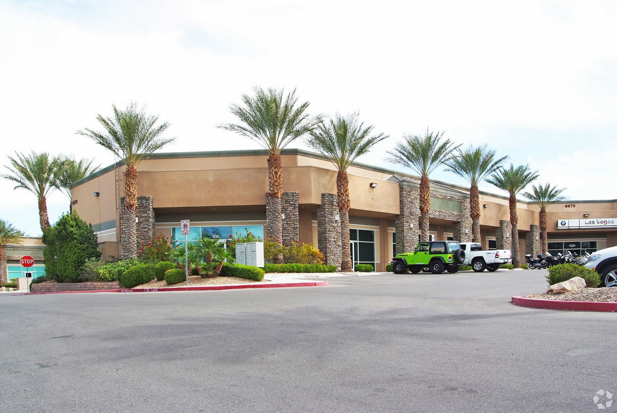 6635 S Tenaya Way, Las Vegas, NV for Rent
