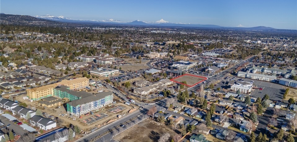 1221 NE Medical Center Dr, Bend, OR for Sale