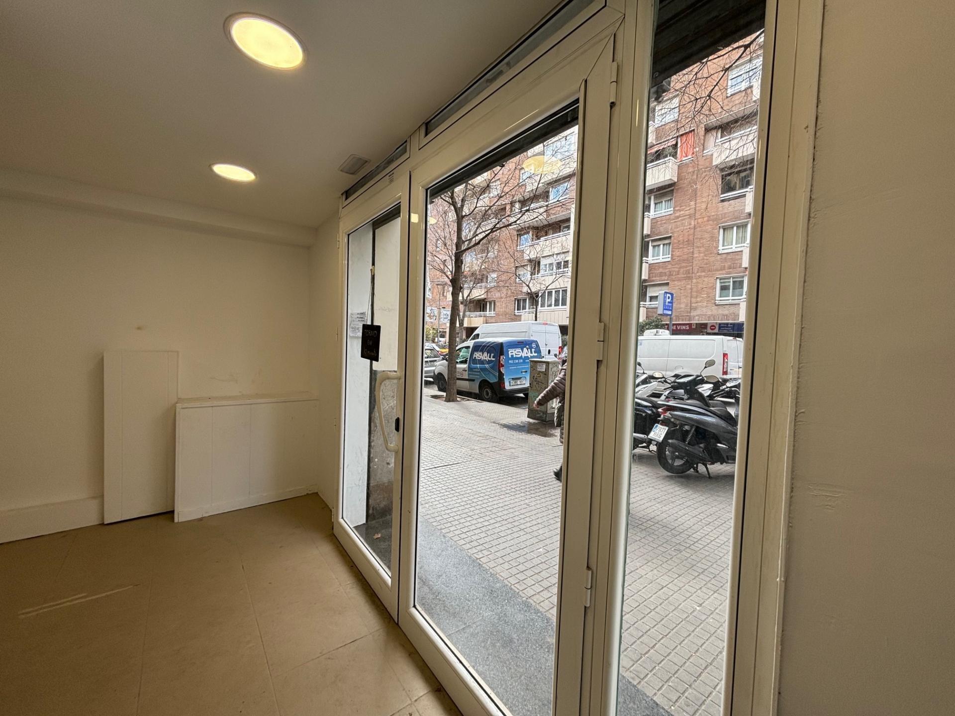 Carrer de Villarroel, Barcelona, BAR for Sale