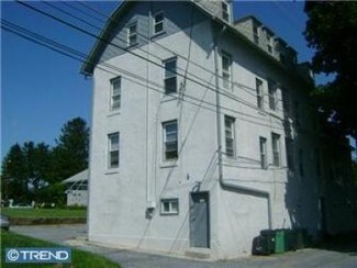 Wyomissing, PA undefined - 420-422 Douglass St