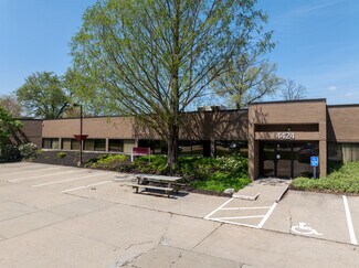 4420 & 4440 Carver Woods Dr 4420 & 4440 Carver Woods Dr