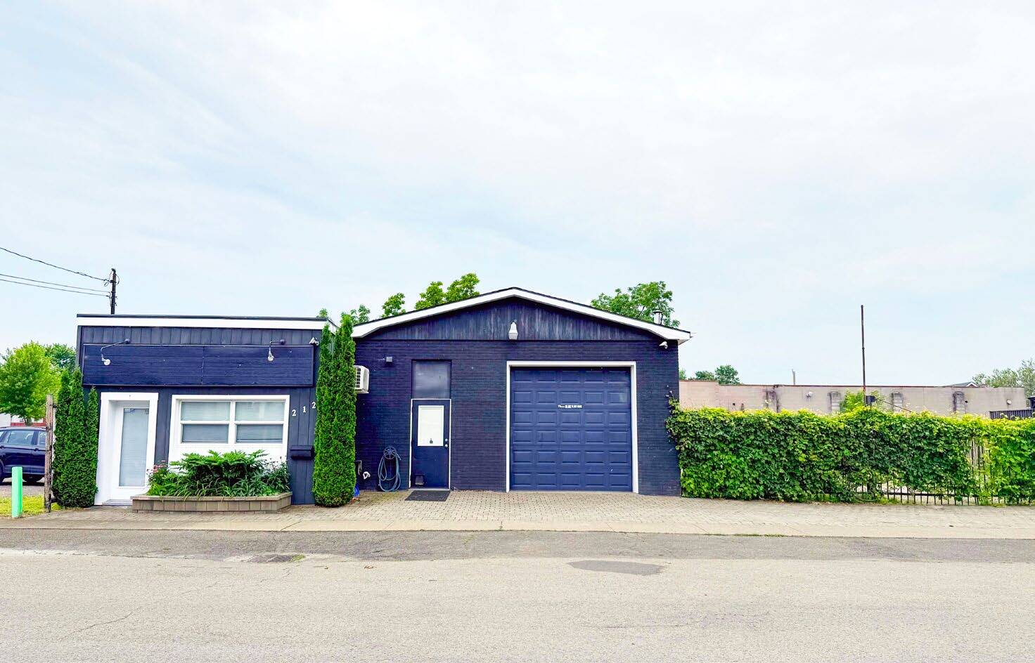 212 Mellanby Av, Port Colborne, ON for Sale