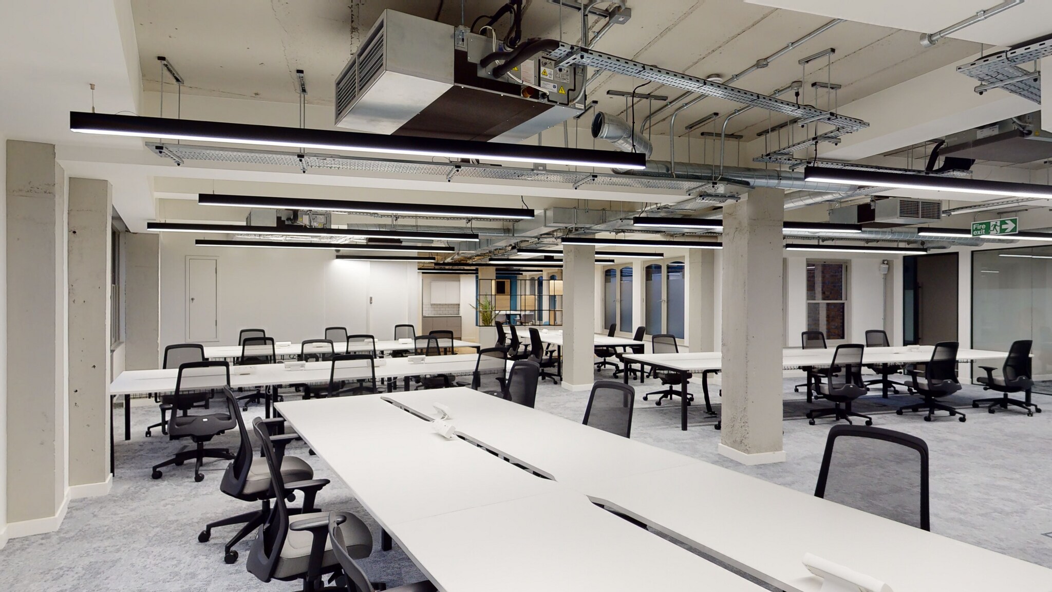 8-9 Well Ct, London, LND for Rent
