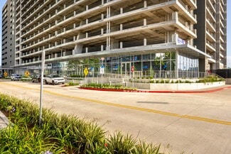 Houston, TX Office/Medical, Retail - 6919 Main St