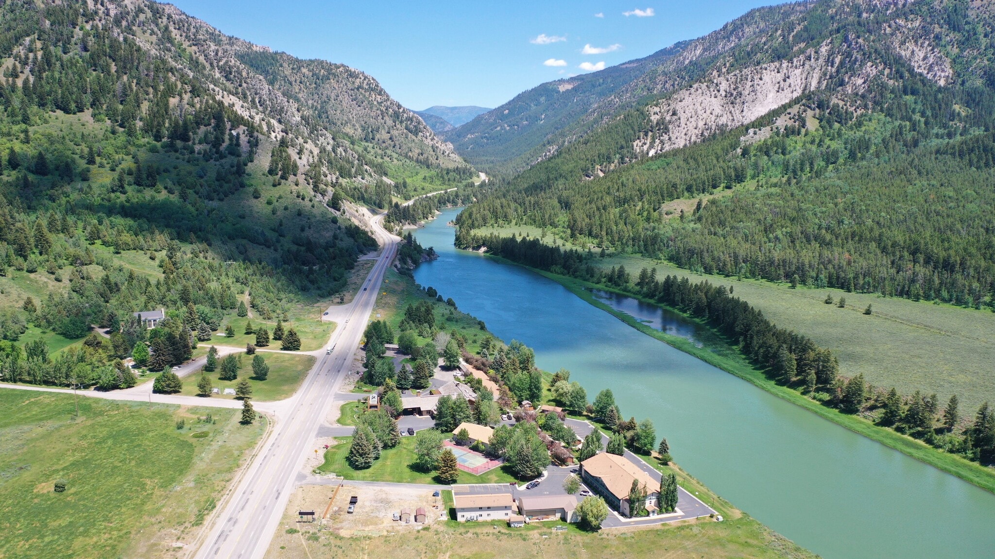 118878 US HWY 89 hwy, Alpine, WY for Sale