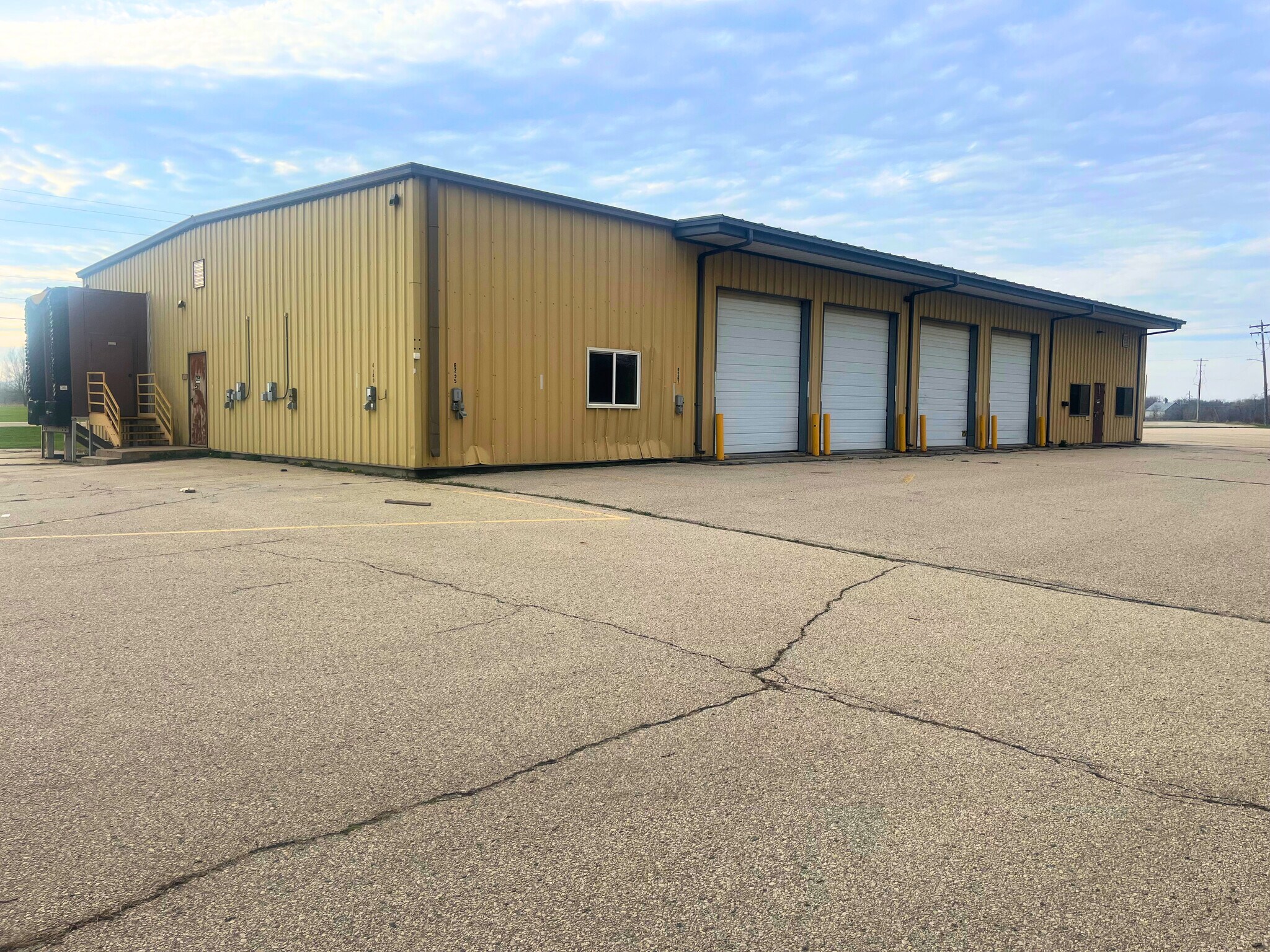 16980 445th St, Zumbrota, MN for Sale