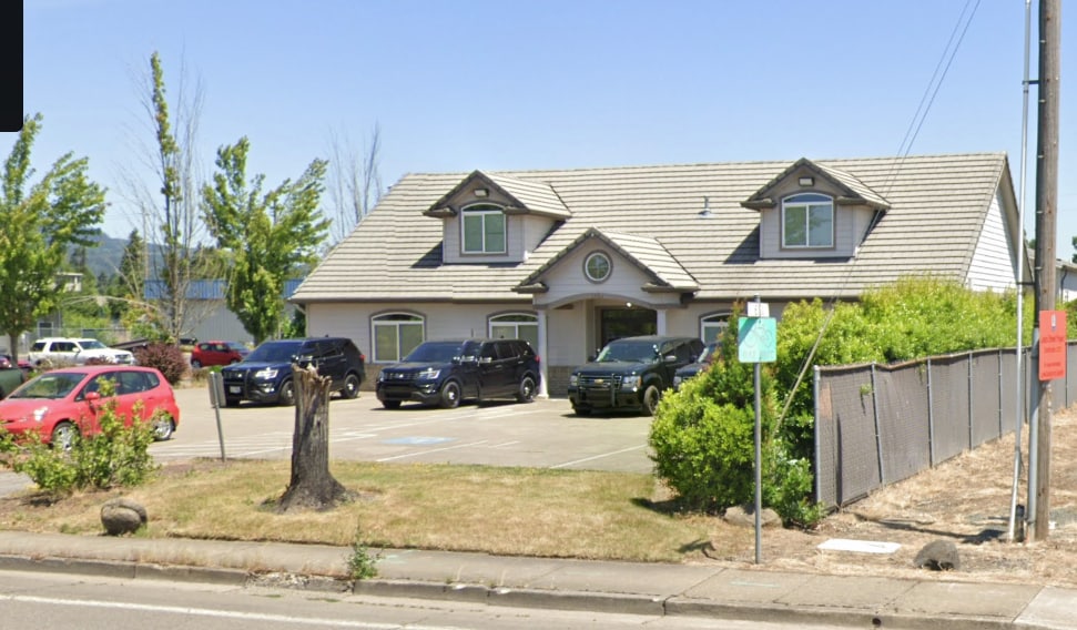 2053 Laura St, Springfield, OR for Rent