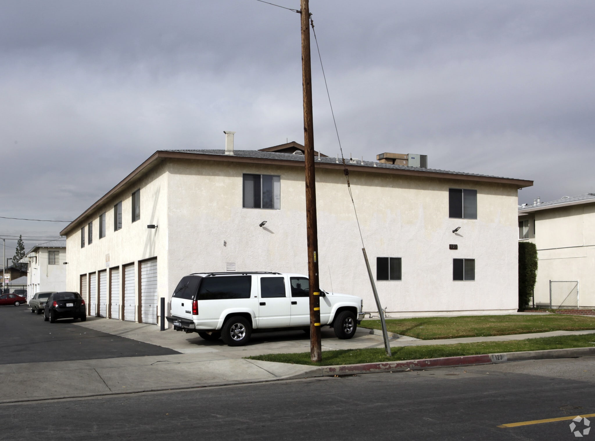 123 Orange Grove Ave, San Fernando, CA for Sale