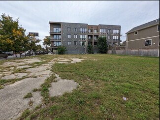 Chicago, IL Commercial Land - 2429-31 W Fullerton Ave