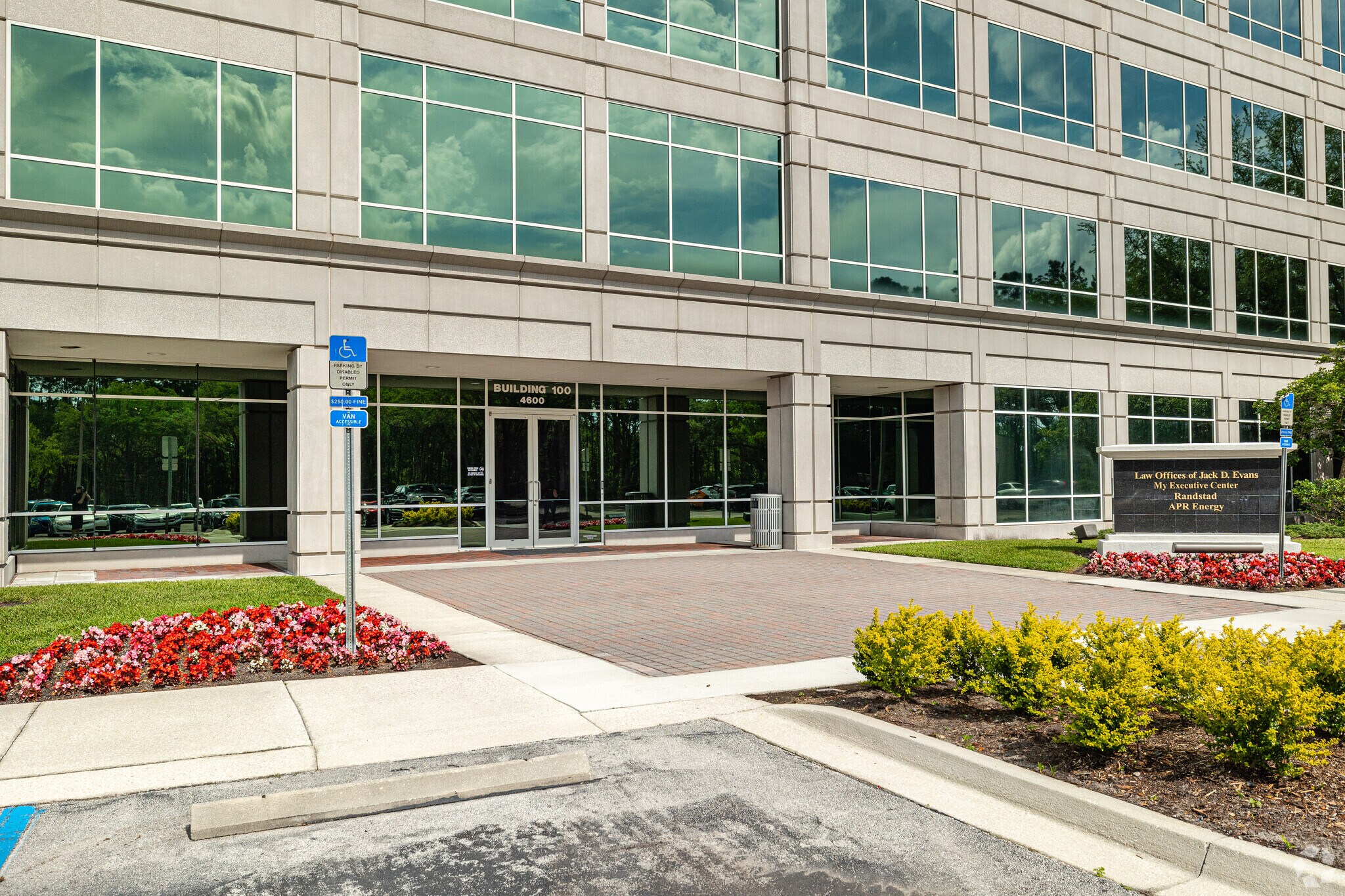 4600 Touchton Rd, Jacksonville, FL for Rent