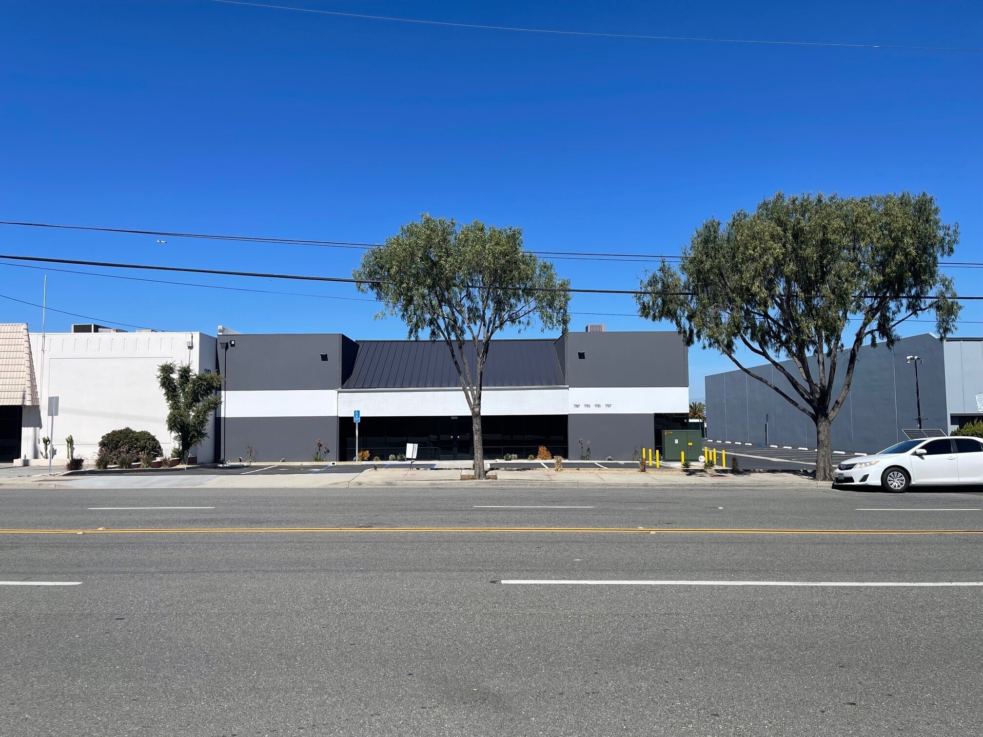 1787-1799 E 28th St, Signal Hill, CA for Rent