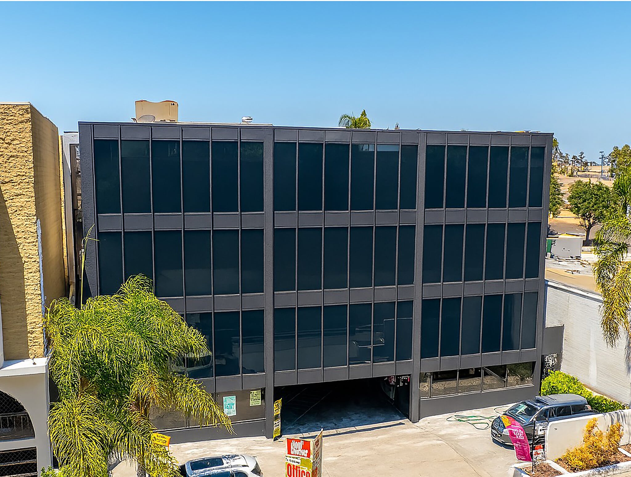 611 Civic Center Dr W, Santa Ana, CA for Sale