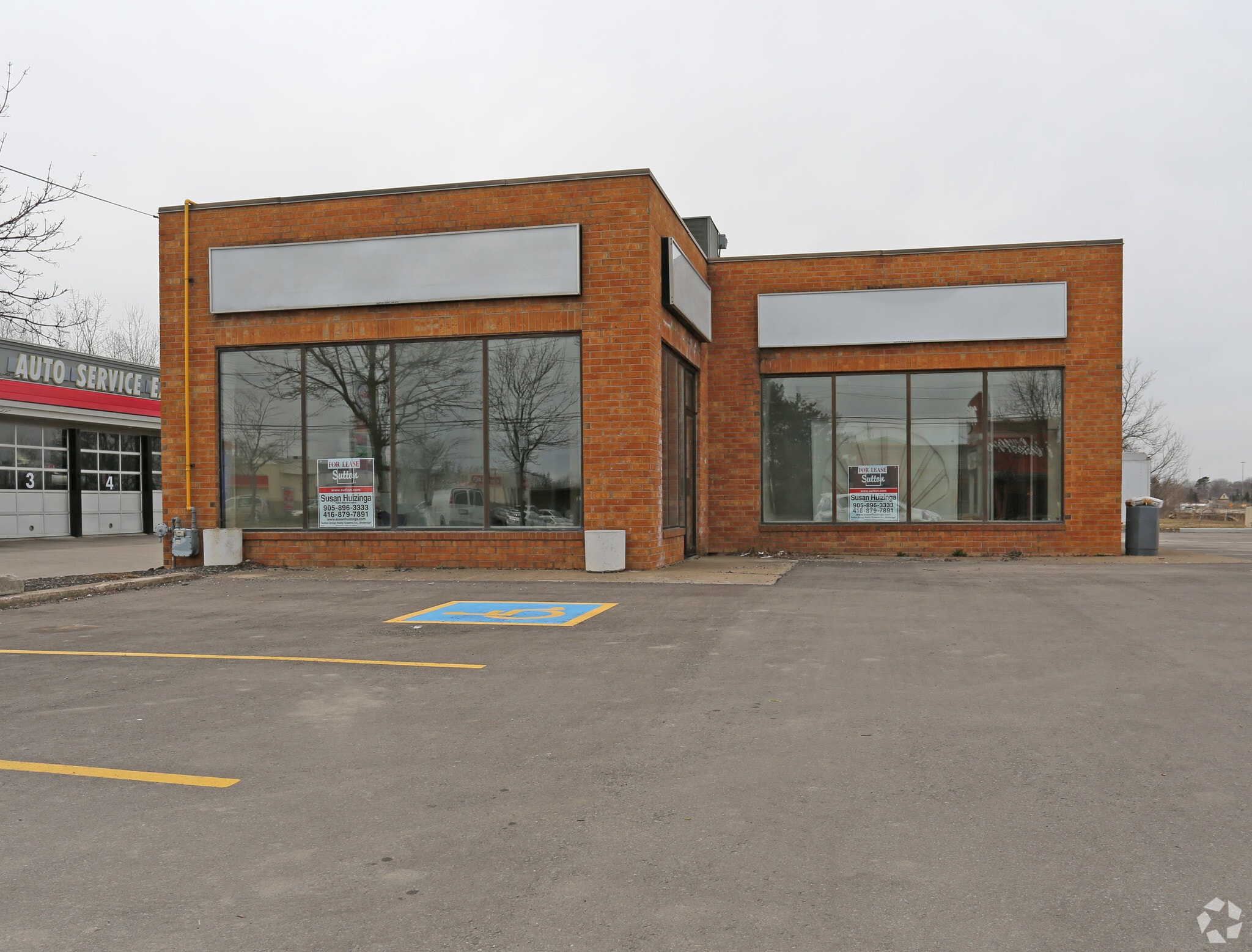 389 Ontario St, St Catharines, ON for Rent