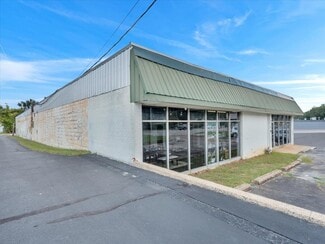 Huntsville, AL Showroom - 3010 University Dr NW