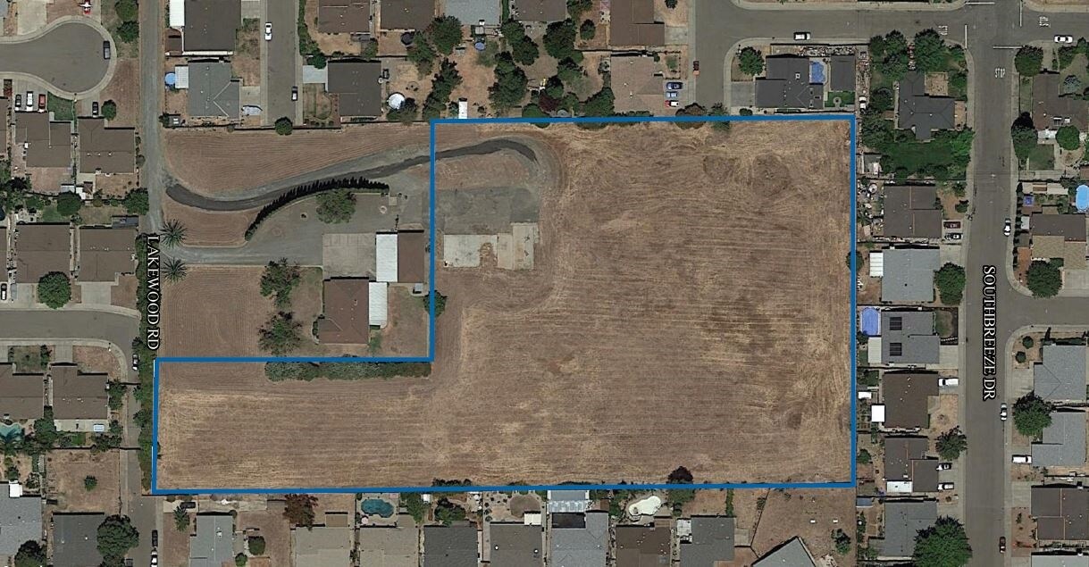 Lakewood Rd, Sacramento, CA for Sale