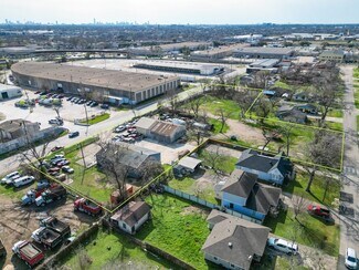 Houston, TX Commercial Land - 215 Bennington St